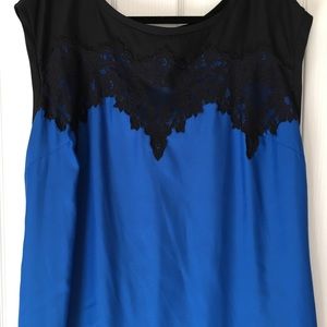 Silky sleeveless top with lace trim